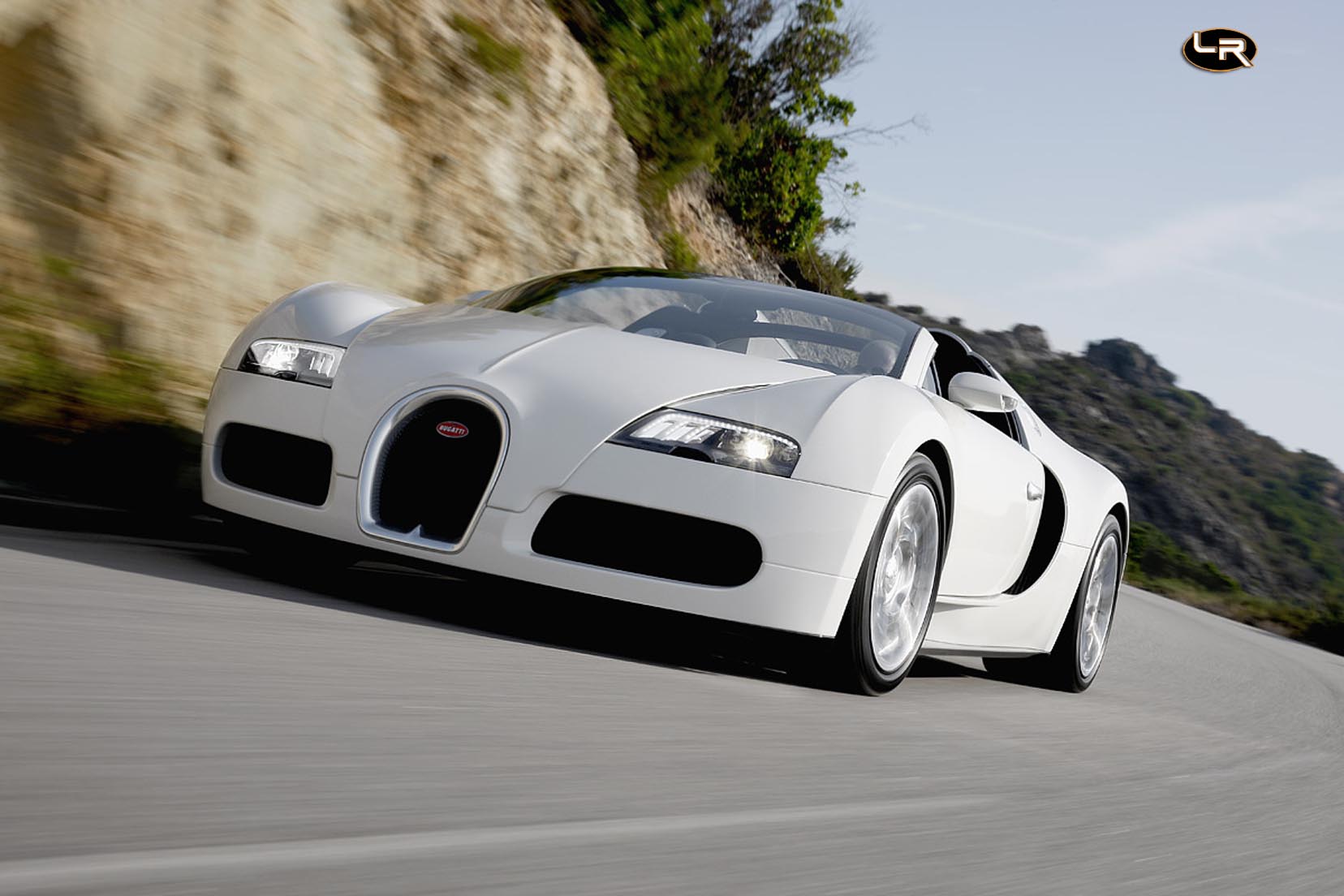 Image principale de l'actu: Double rappel pour la bugatti veyron 