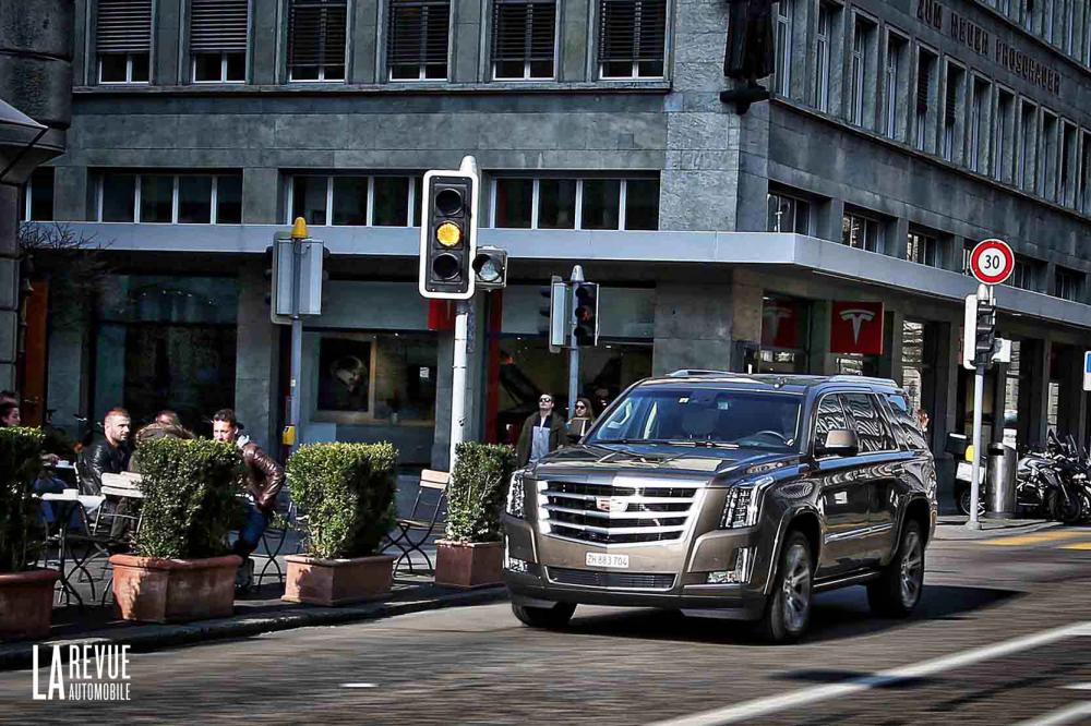 Image principale de l'actu: Essai Cadillac Escalade : l'Amérique dans toute sa splendeur