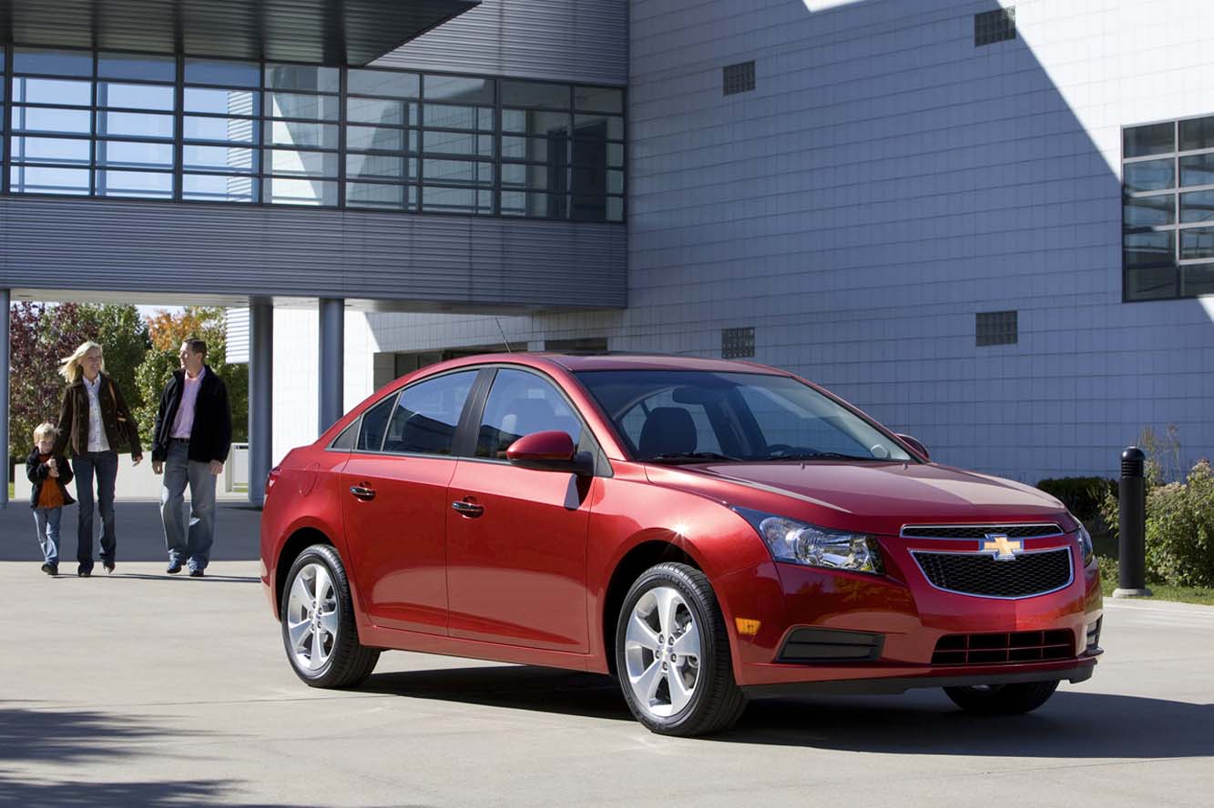 Image principale de l'actu: Chevrolet annonce la sortie de la cruze 5 portes 