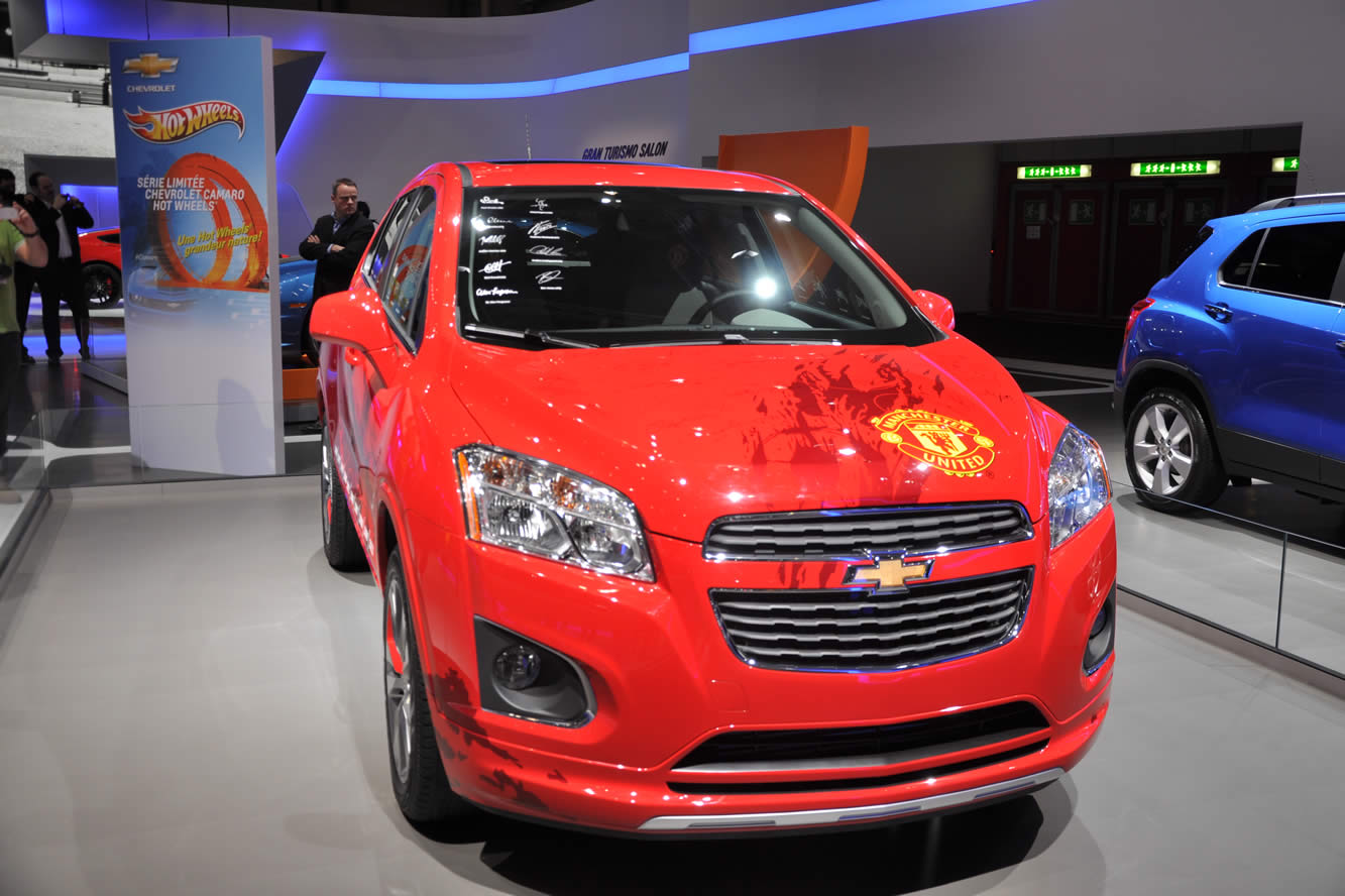 Image principale de l'actu: Nouvelles photos chevrolet trax manchester united 