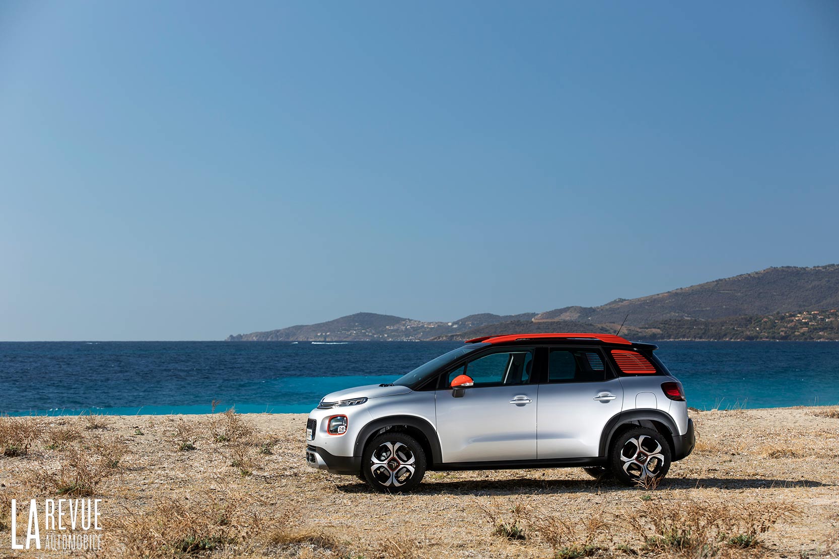 Image principale de l'actu: Citroen C3 Aircross : prix et équipements