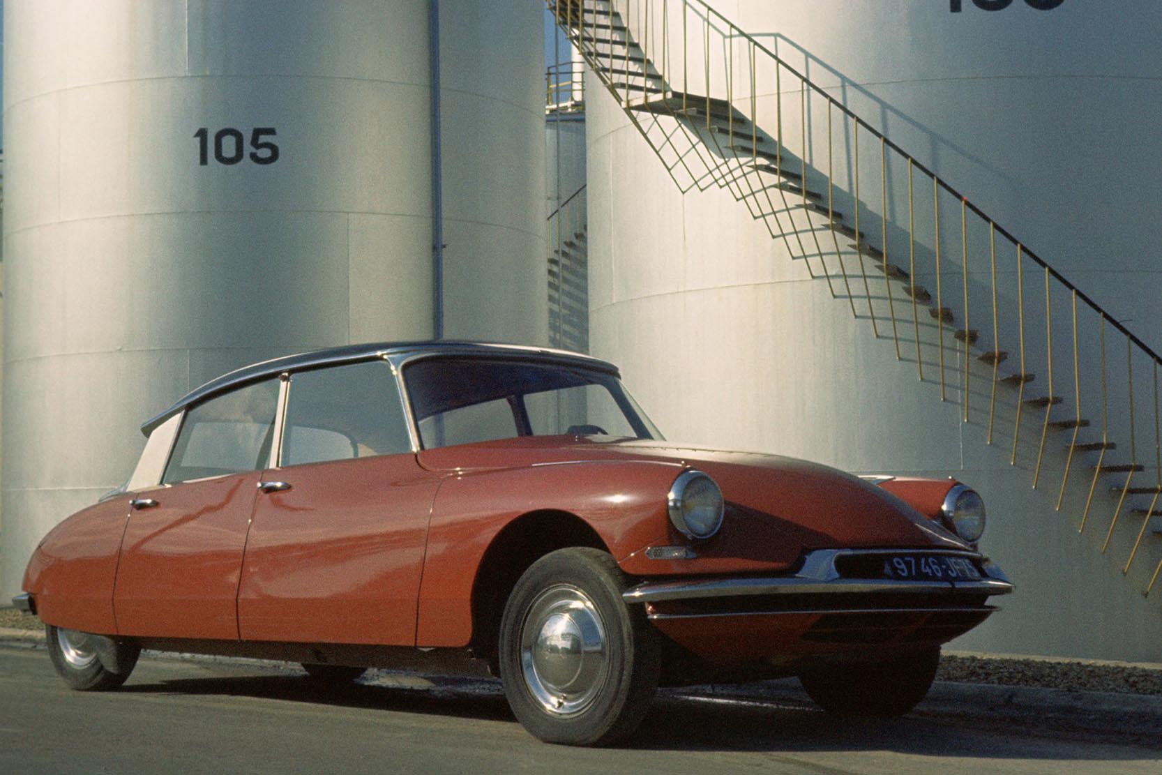 Image principale de l'actu: Photos citroen ds 19 1955 
