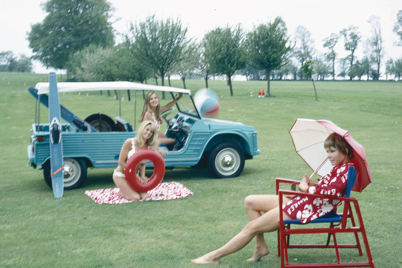 Image principale de l'actu: La citroen mehari fete ses 45 ans 