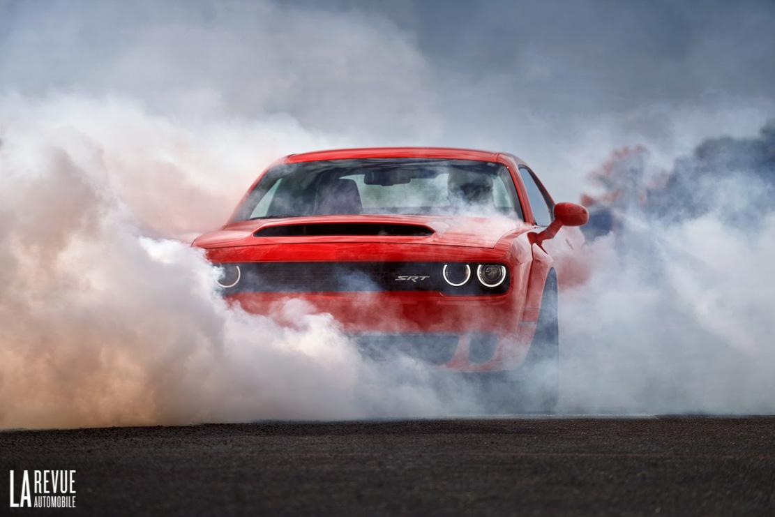 Image principale de l'actu: Dodge challenger demon gardee secrete meme en interne 