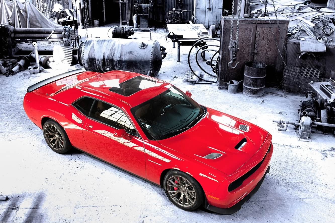 Image principale de l'actu: Dodge challenger srt hellcat 600 chevaux sous son capot 