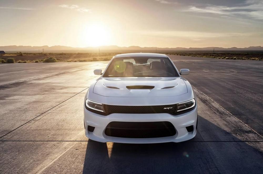 Image principale de l'actu: Dodge charger hellcat une americaine totalement furieuse 