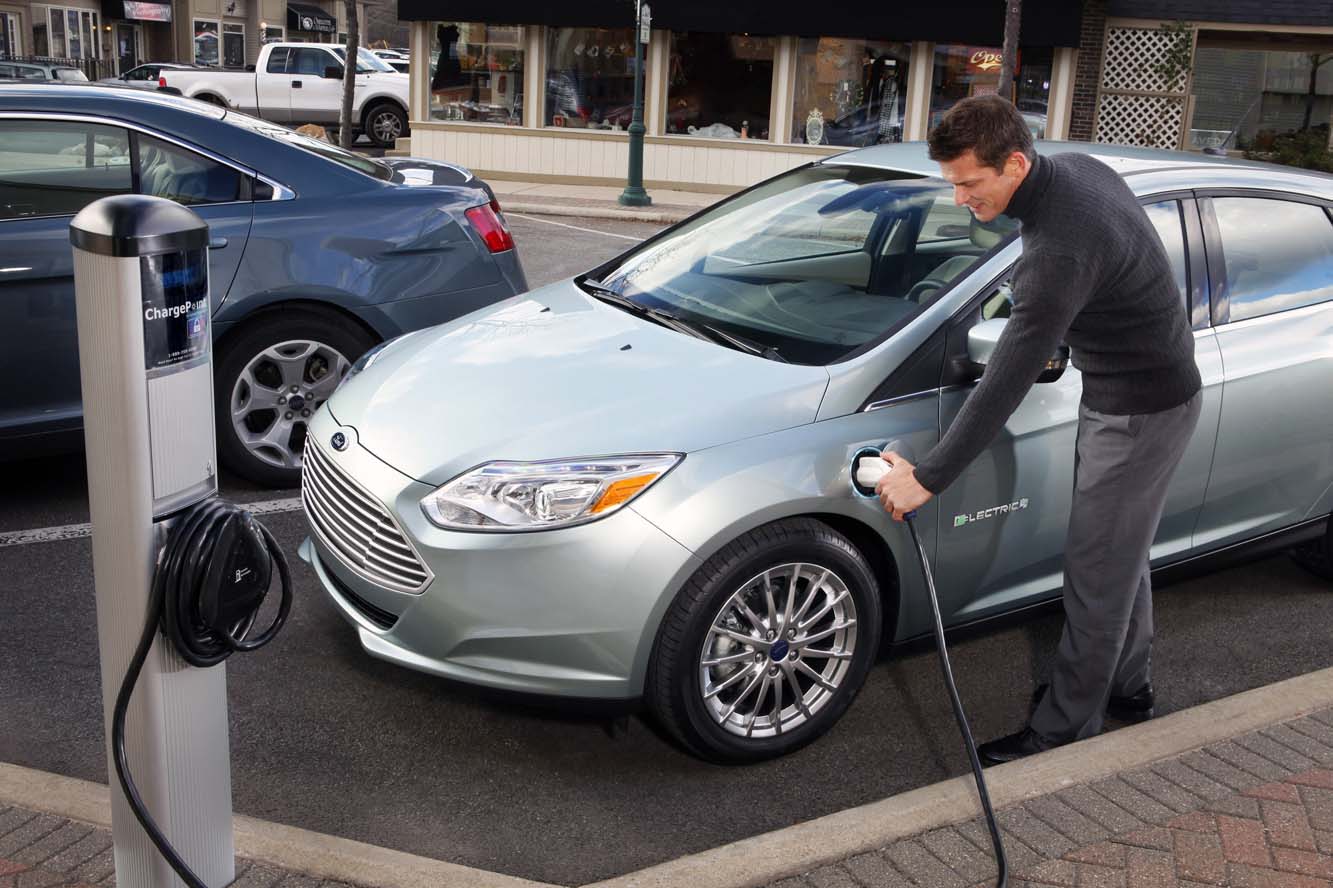 Exterieur_Ford-Focus-Electrique_18