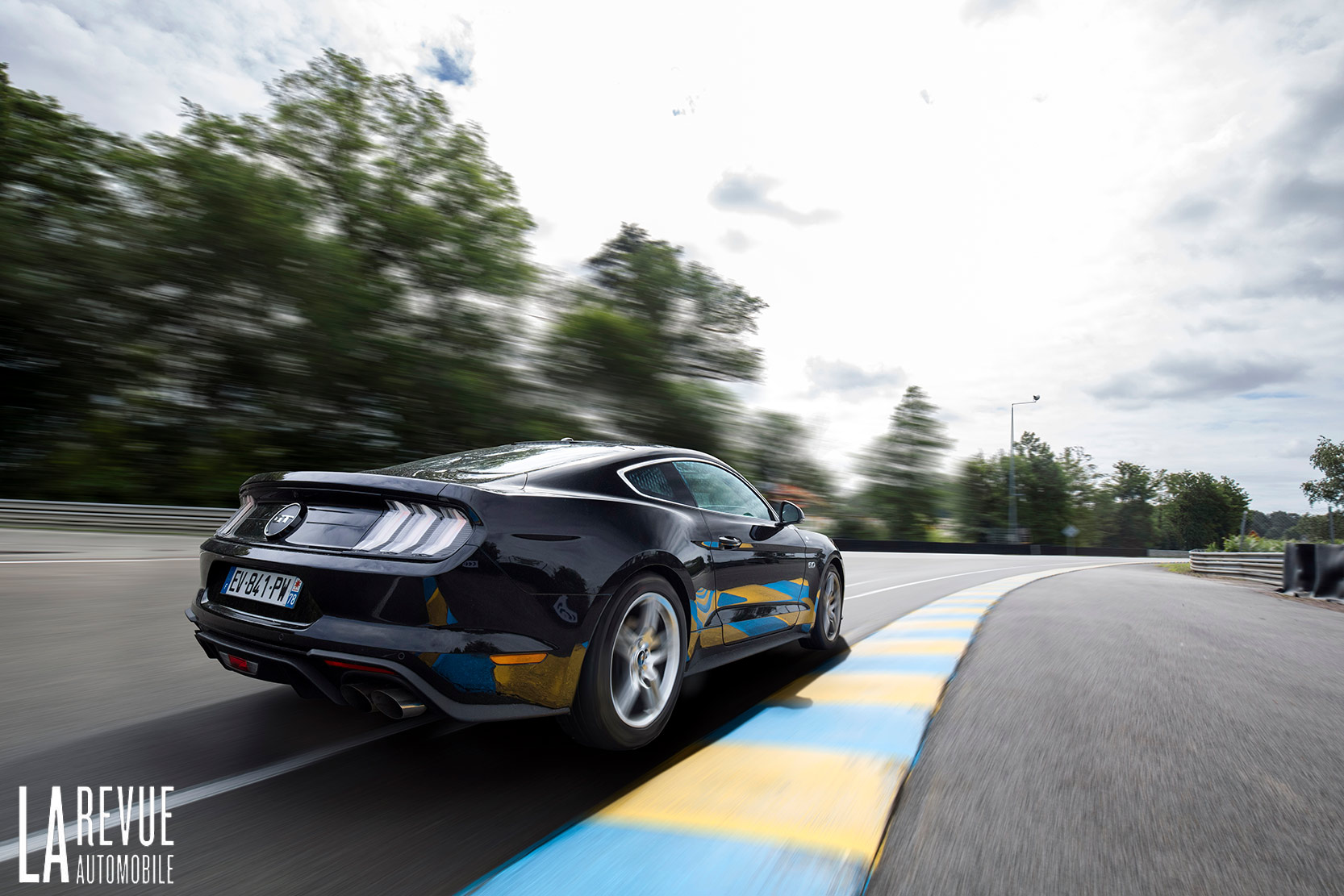 Arrière Ford Mustang GT