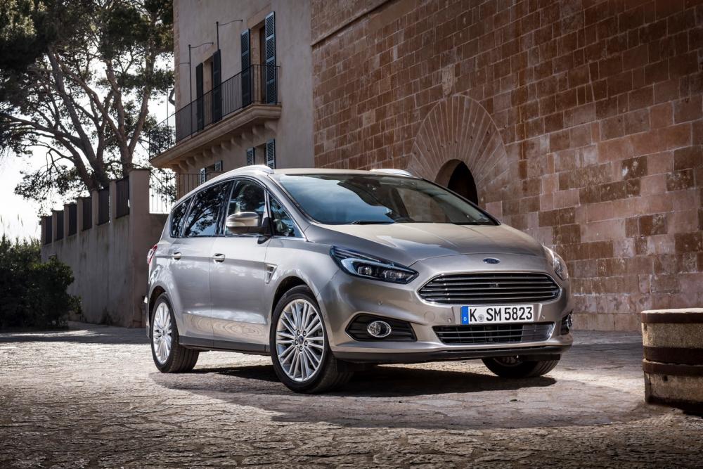 Image principale de l'actu: Les tarifs du nouveau ford s max 2015 a partir de 33 600 euros 