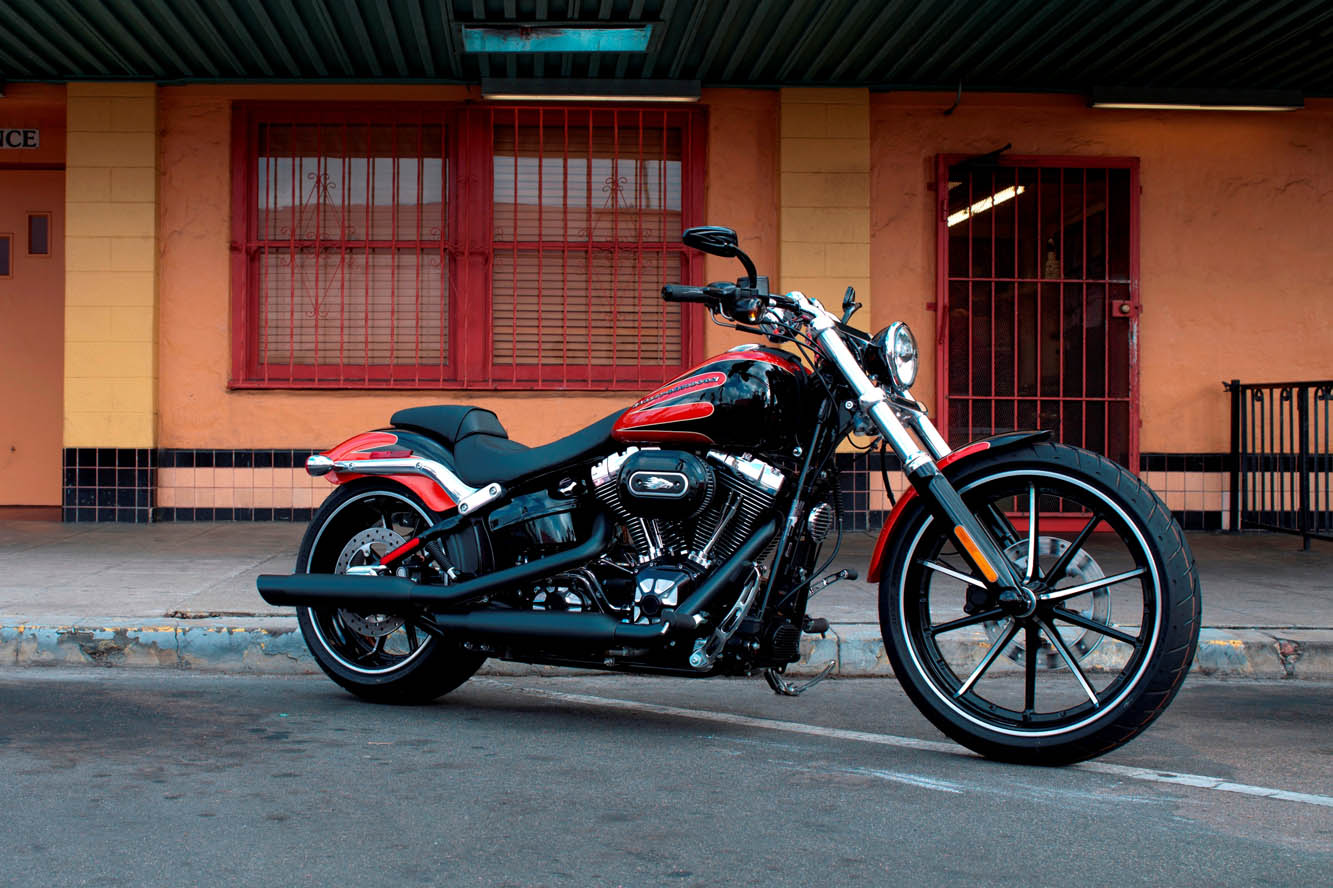 Image principale de l'actu: Harley davidson breakout un veritable chopper 