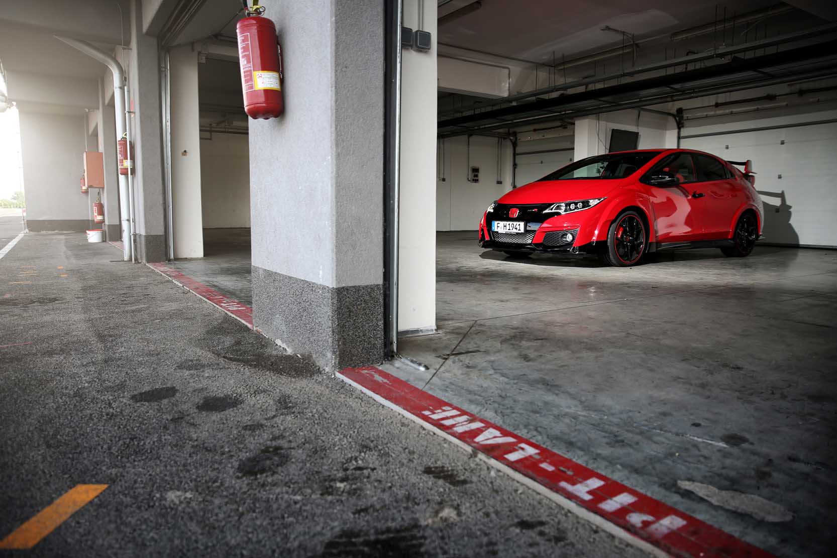 Image principale de l'actu: Essai honda civic type r 