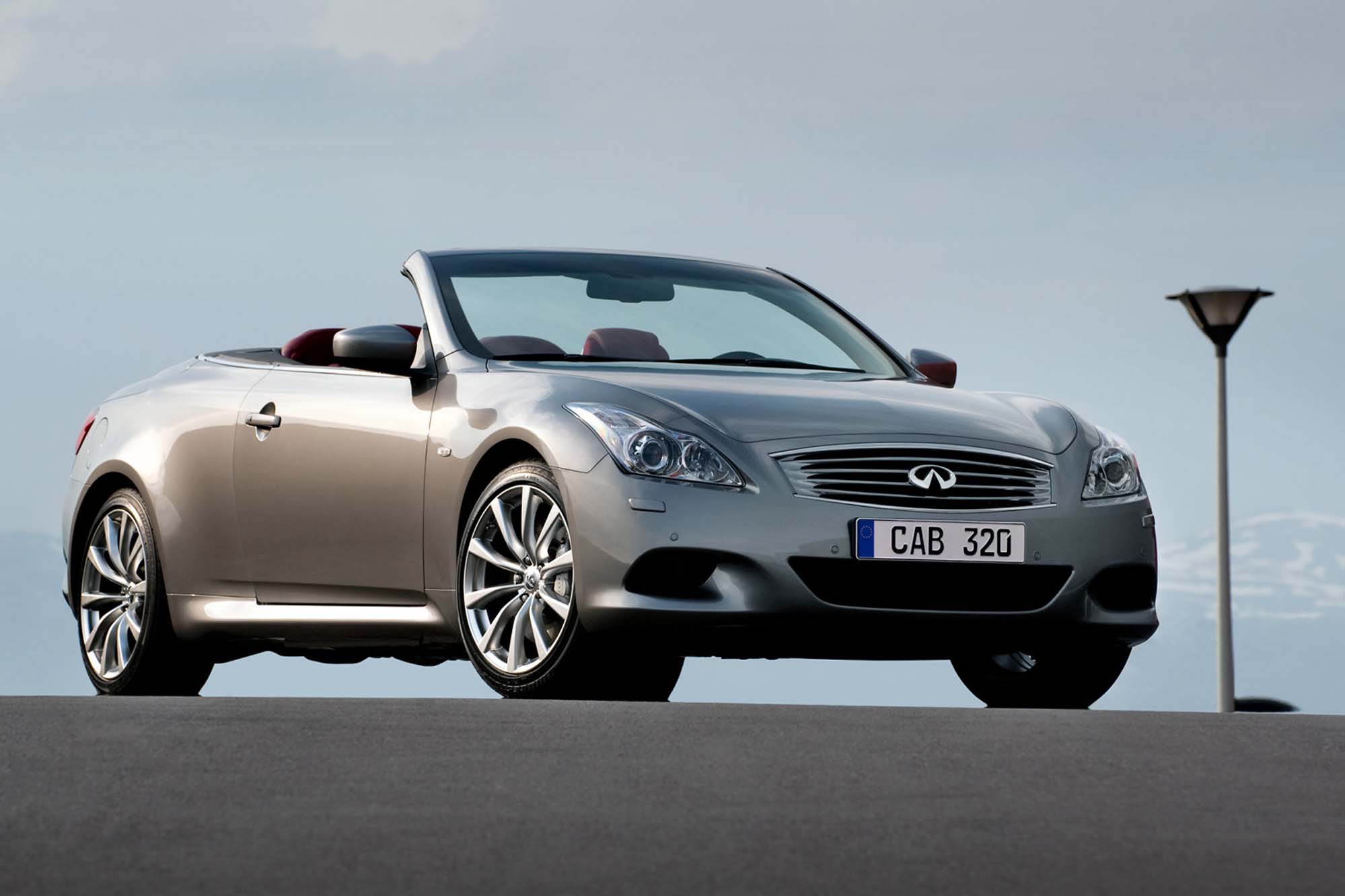 Image principale de l'actu: Infiniti g37 cabriolet rentre en guerre 