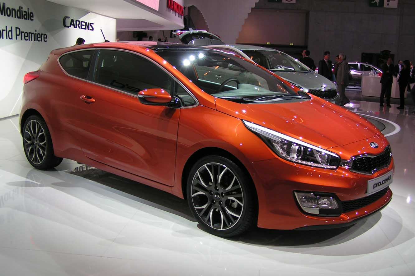 Кия купить нижний новгород. Kia Ceed 2013. Kia Ceed купе 2013. Kia Pro Ceed 2013. Киа СИД 2015.