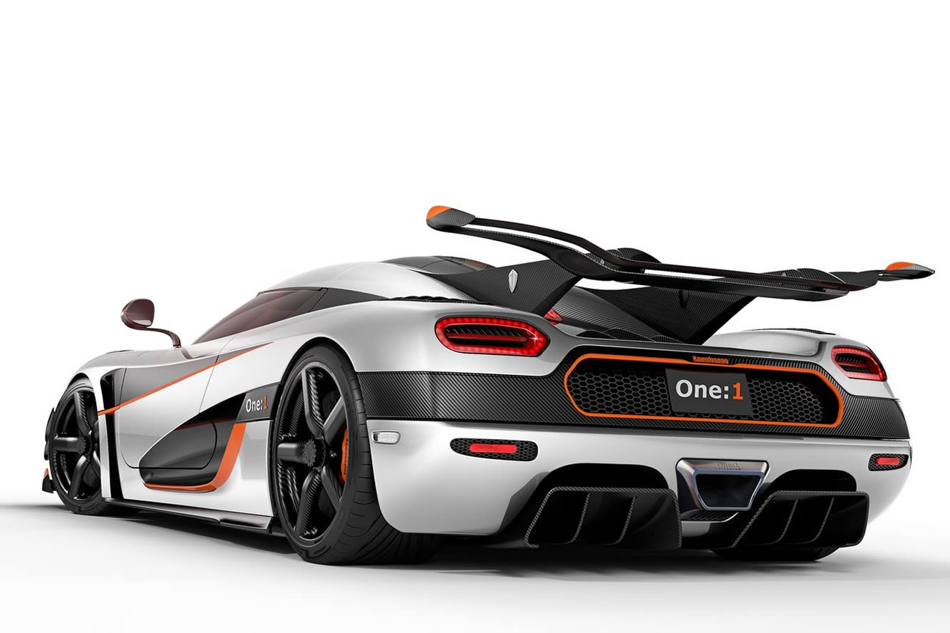 Image principale de l'actu: La koenigsegg one 1 s exerce sur la piste de suzuka 