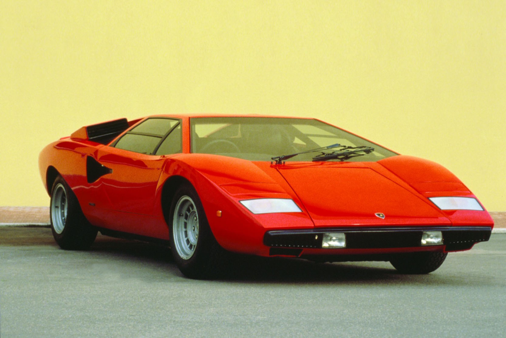 Image principale de l'actu: Photos lamborghini countach 1973 