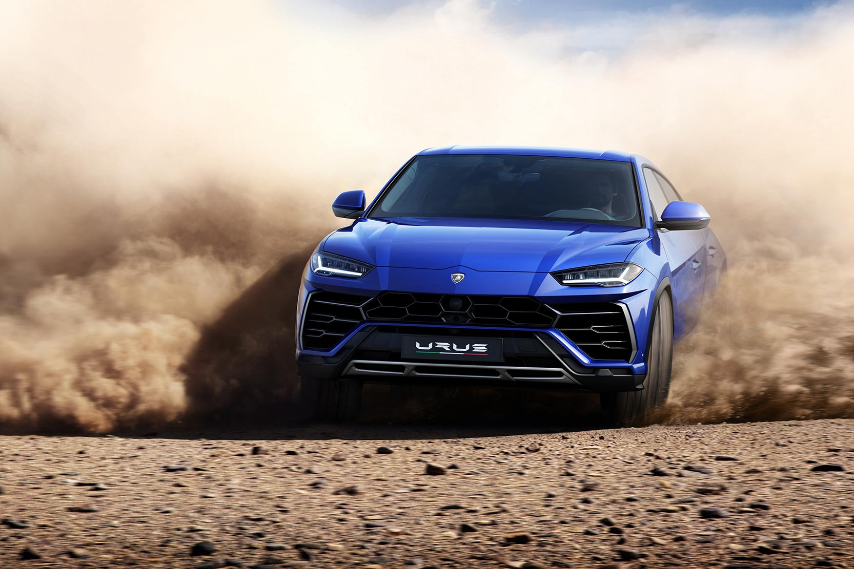 Image principale de l'actu: Lamborghini urus superlativement votre 