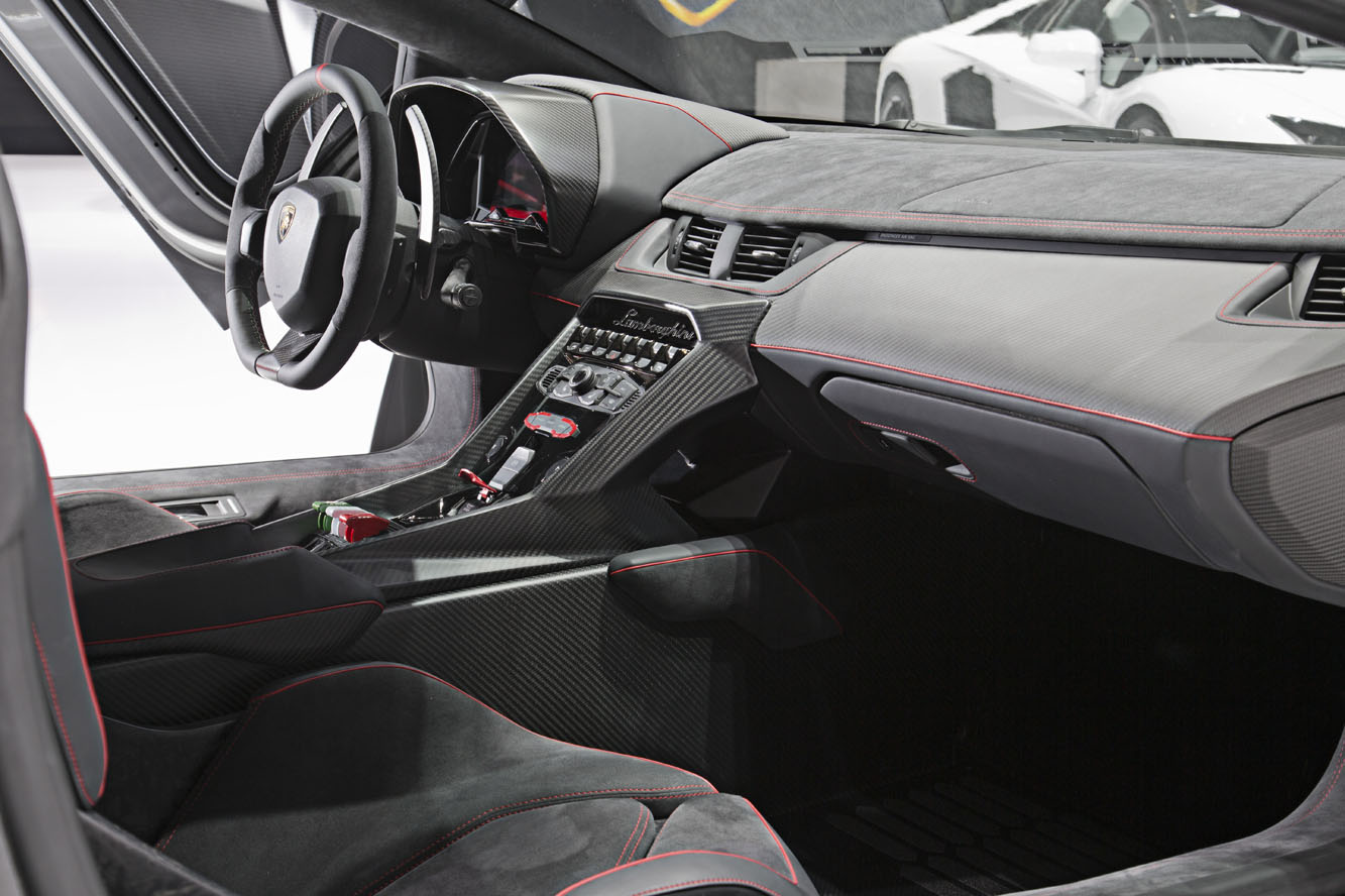 Photo Lamborghini Veneno Interieur Exterieur Annee 2013