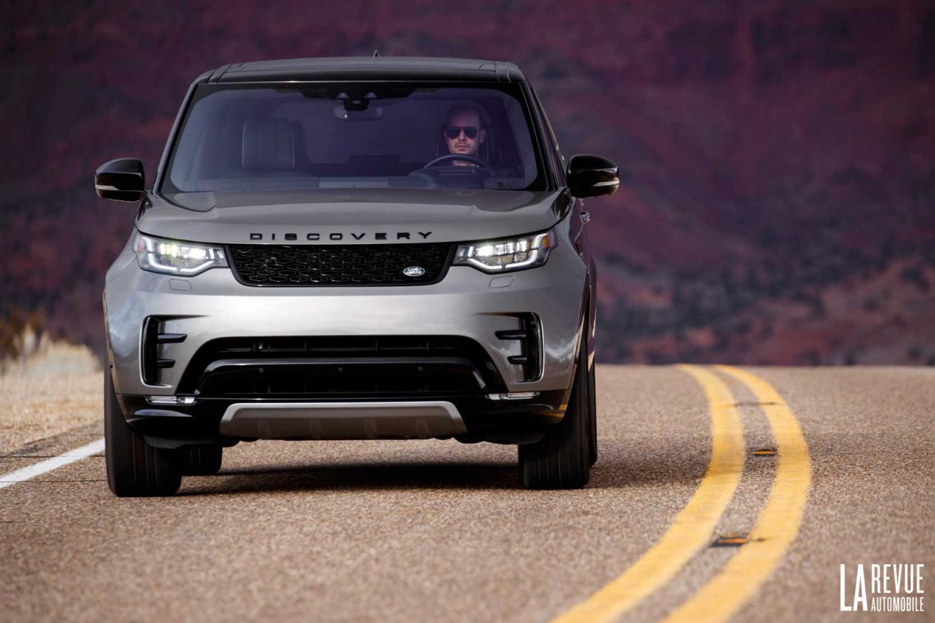 Image principale de l'actu: Essai Land Rover Discovery : deux siècles de retard