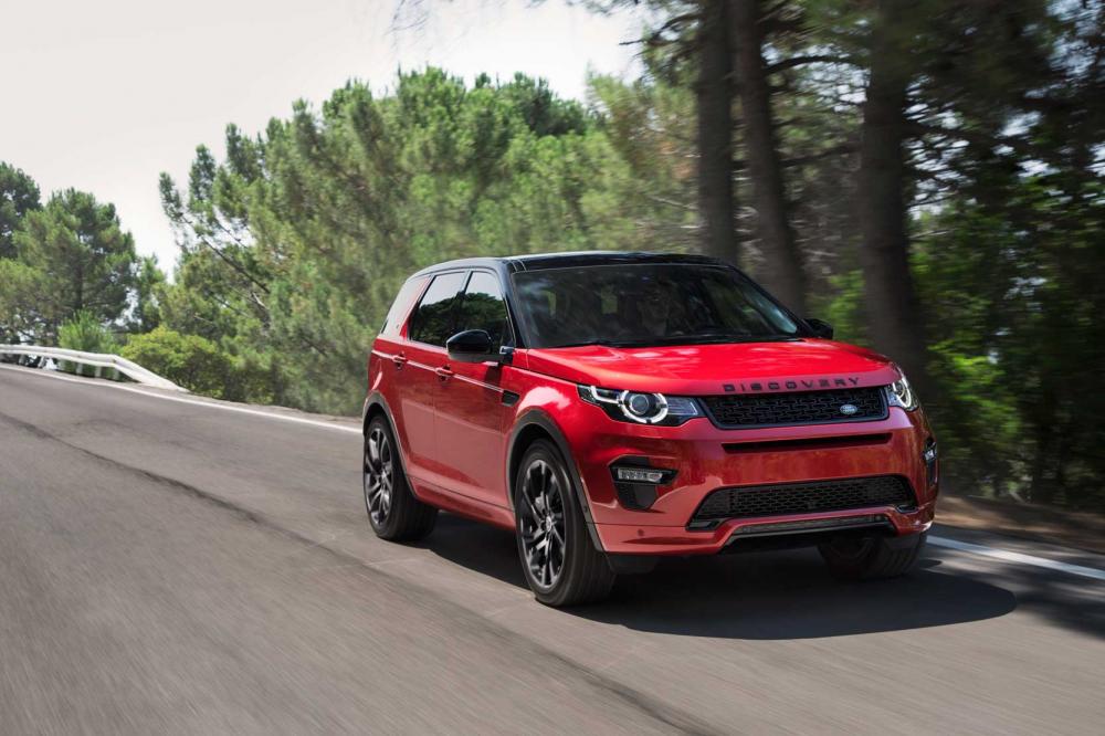 Image principale de l'actu: Land rover discovery sport une mise a jour technologique 