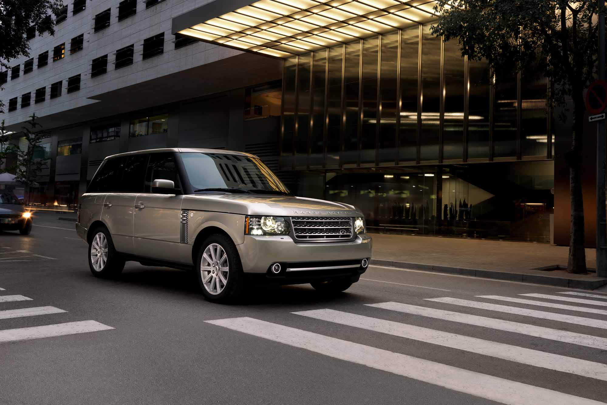 Image principale de l'actu: Le range rover a 40 ans 