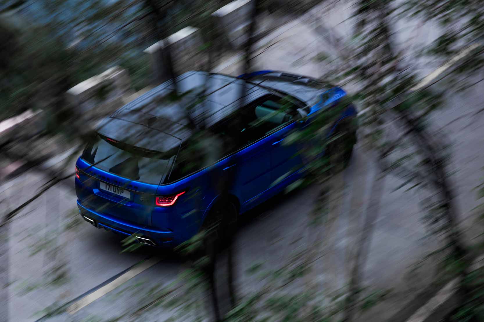 Exterieur_Land-Rover-Range-Rover-Sport-SVR_4