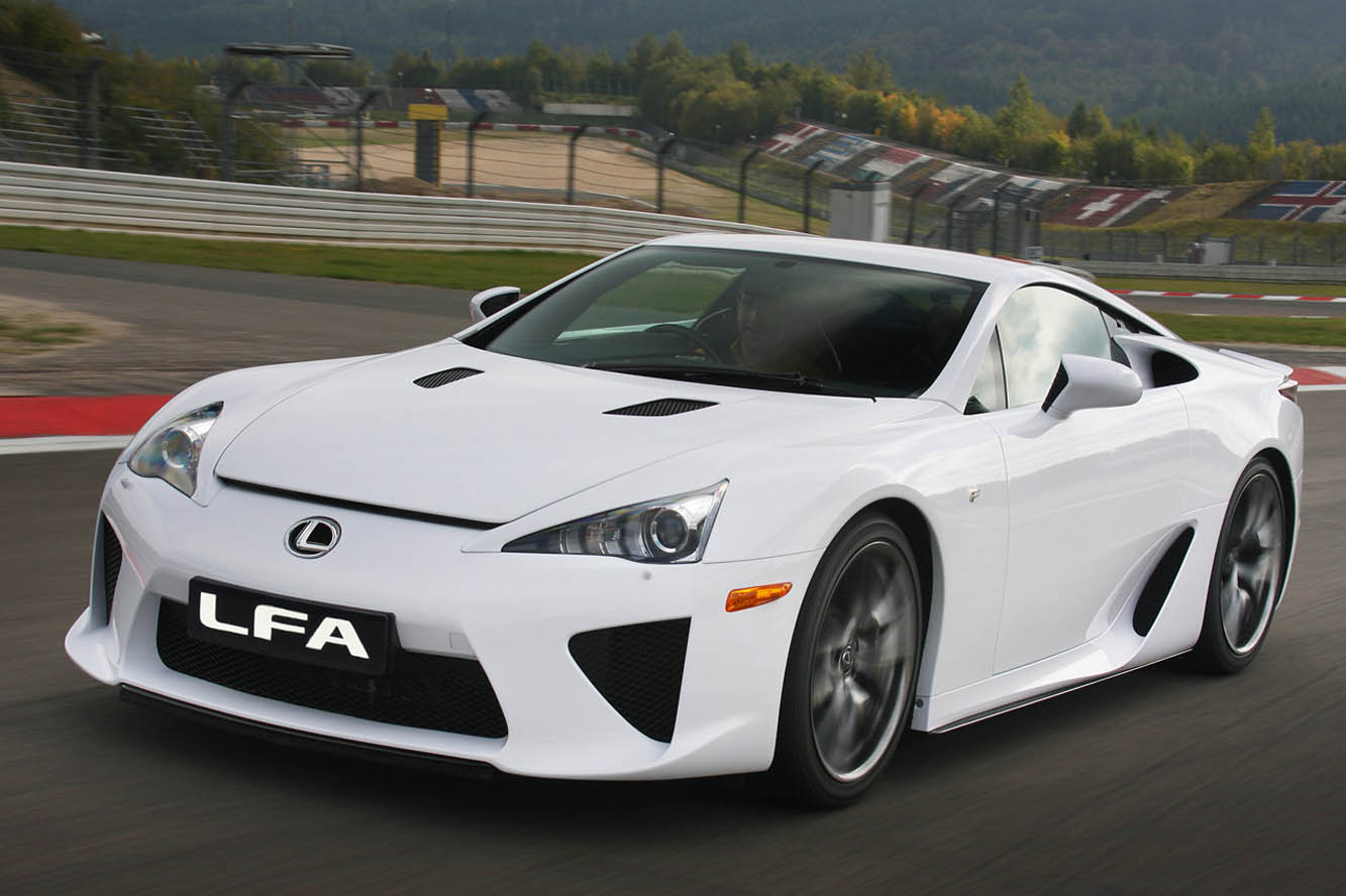 Image principale de l'actu: Une descendance pour la lexus lfa 