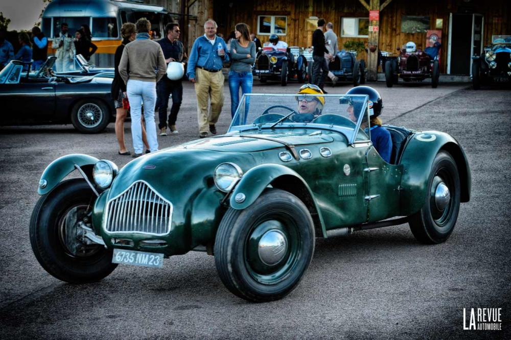 Image principale de l'actu: Essai a bord dune allard j2 sur circuit 