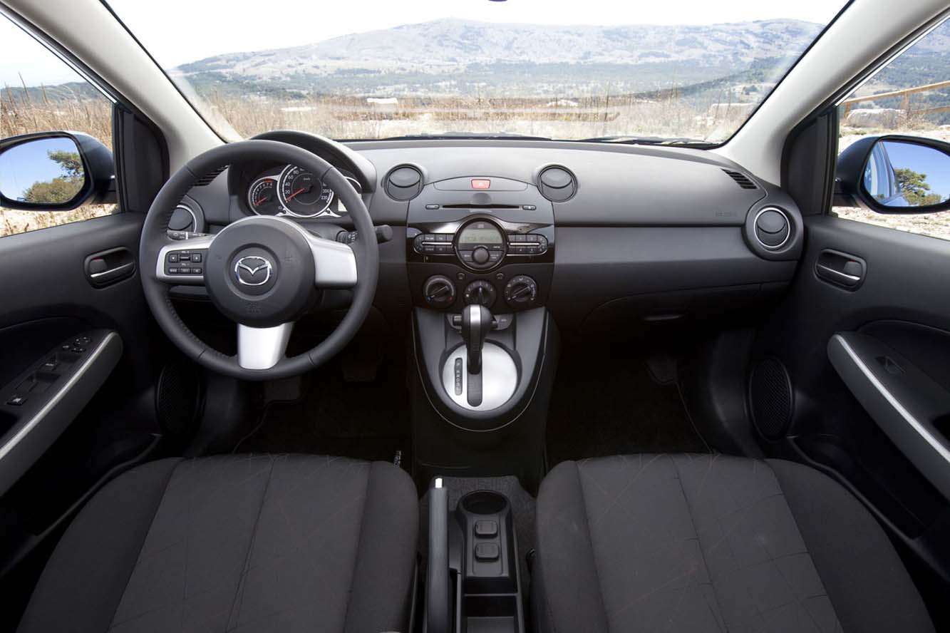 Interieur_Mazda-Mazda2_32