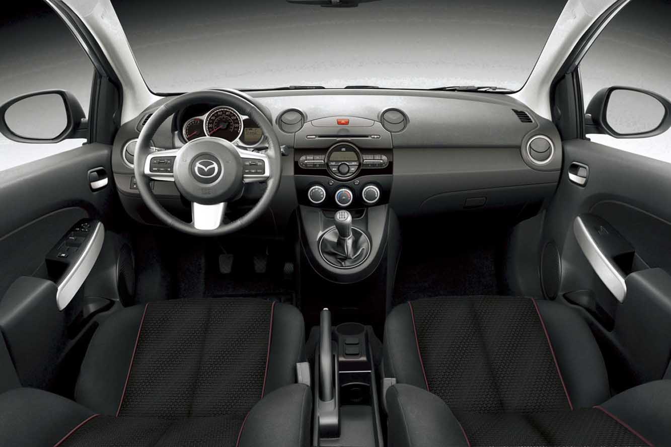 Interieur_Mazda-Mazda2_33