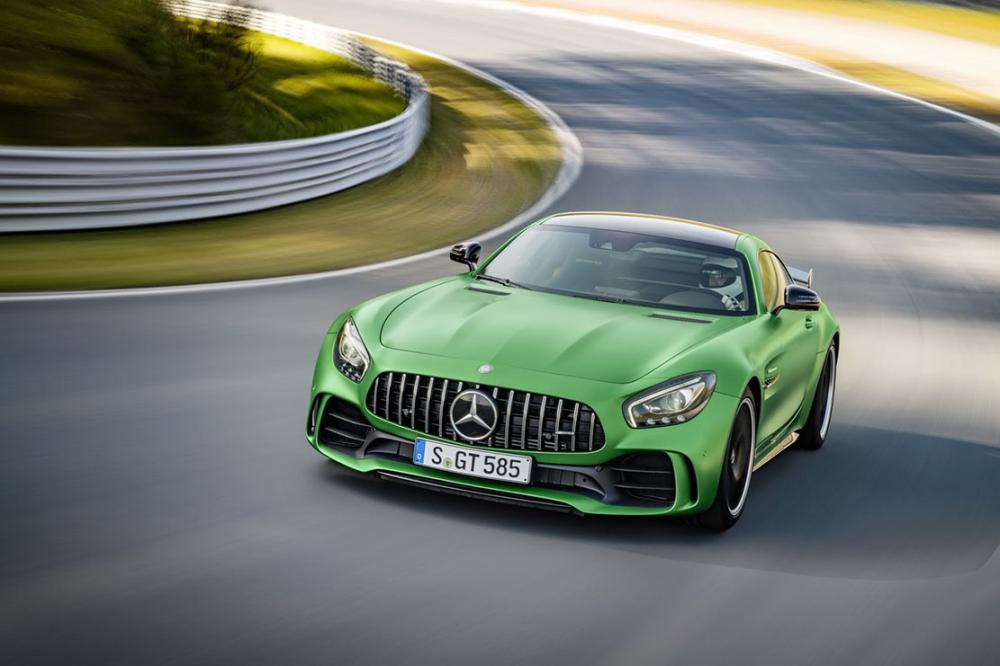 Image principale de l'actu: Mercedes amg gt r optimisee pour la piste 