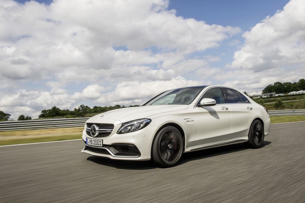 Image principale de l'actu: Mondial de l auto 2014 mercedes c 63 amg et c 63 s amg 