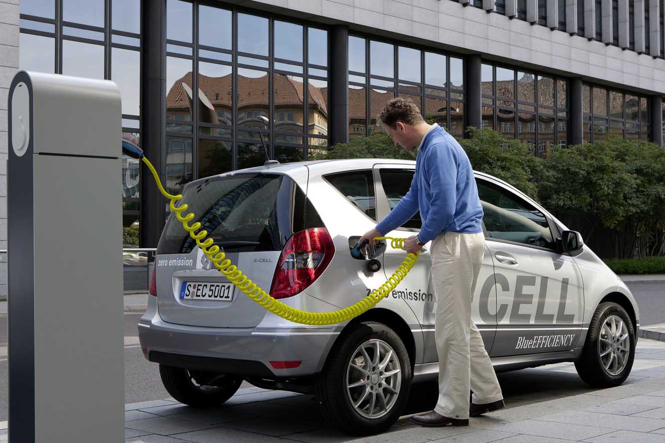 Image principale de l'actu: Mercedes classe a electrique a louer 