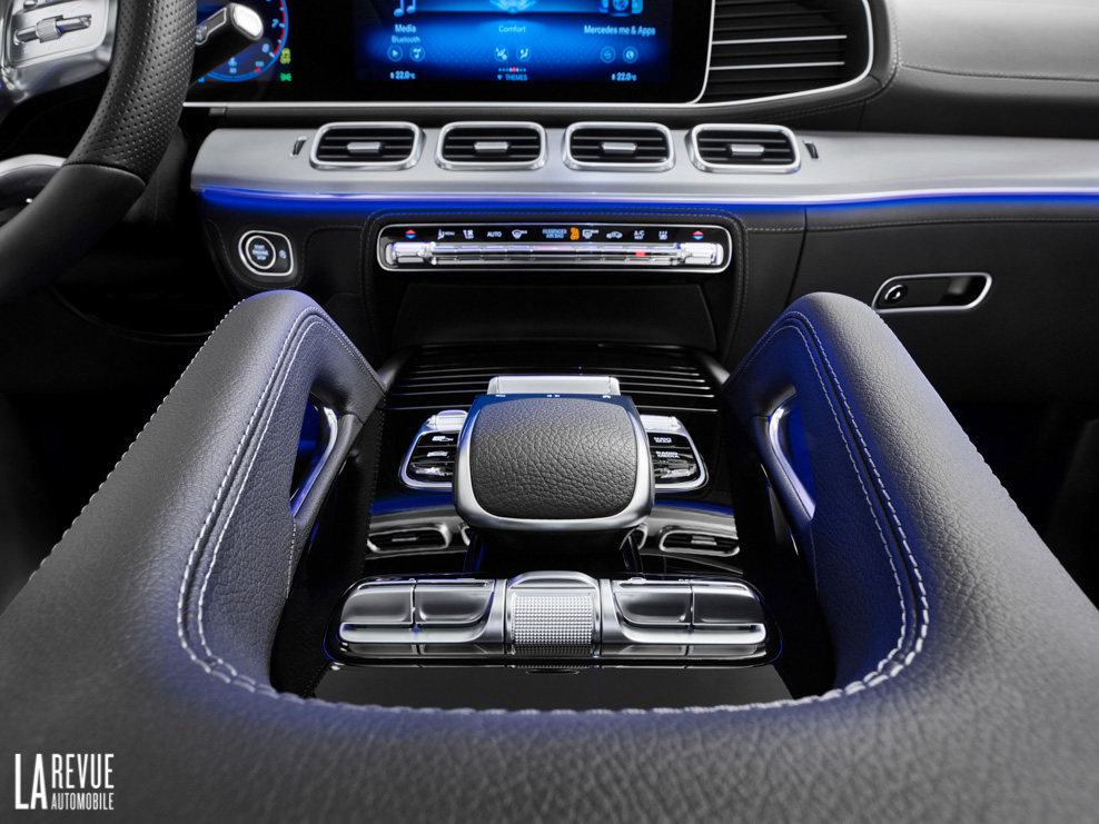 Interieur_Mercedes-GLE-2019_53