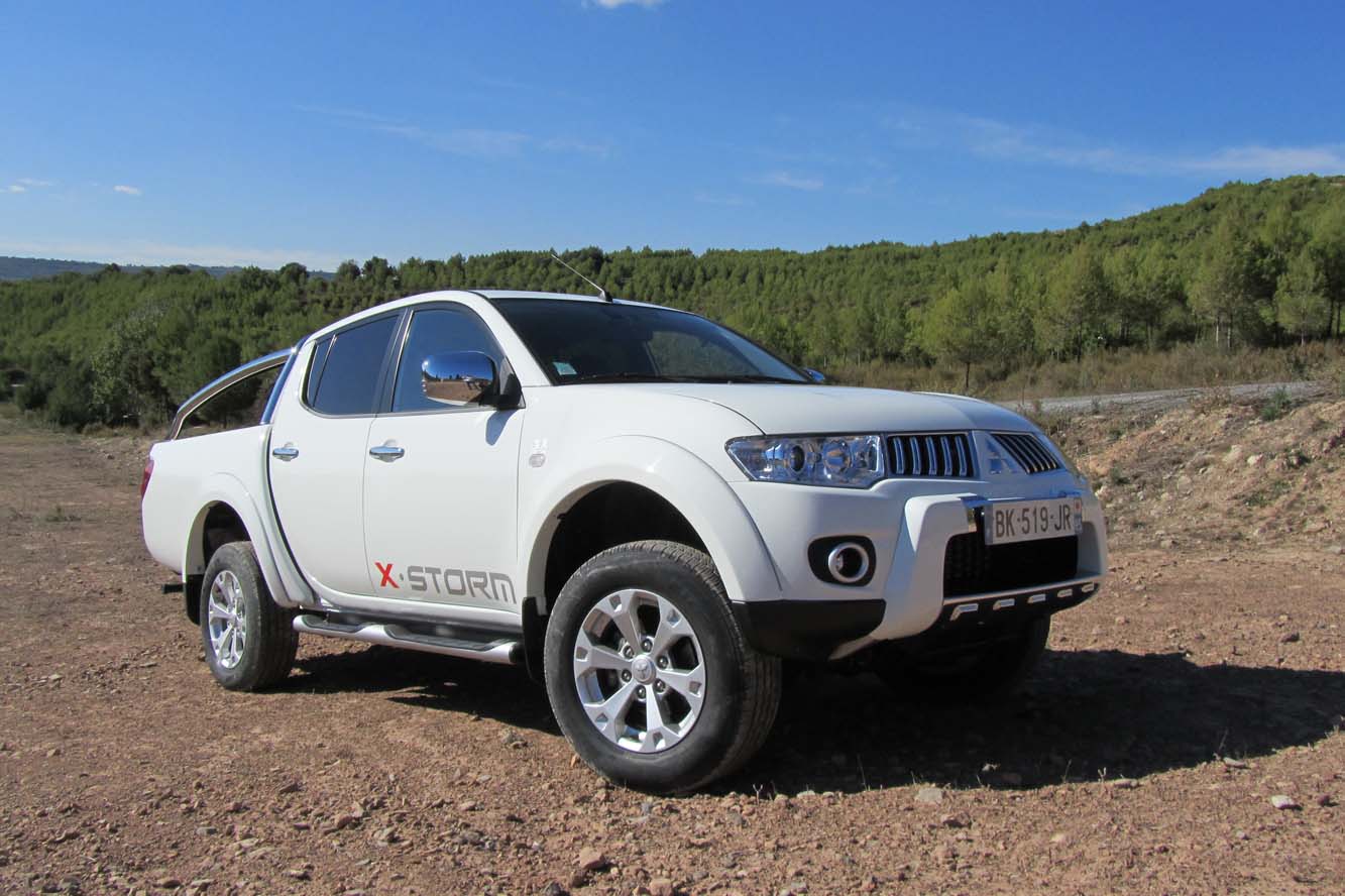 Image principale de l'actu: Galerie mitsubishi l200 x storm 