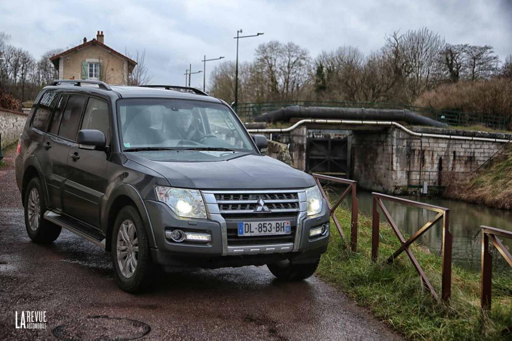 Image principale de l'actu: Une motorisation hybride rechargeable pour le nouveau mitsubishi pajero 