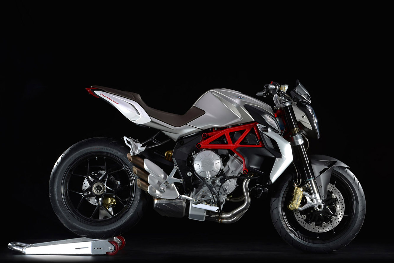 Exterieur_Mv-Agusta-Brutale-800_1