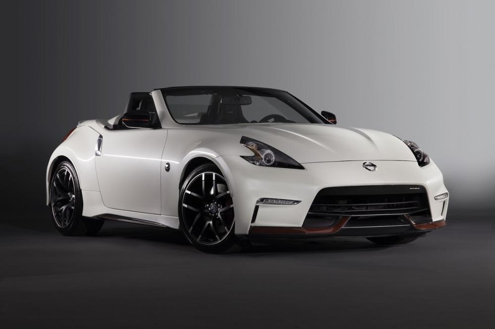 Image principale de l'actu: Nissan decapote la 370z nismo au salon de chicago 