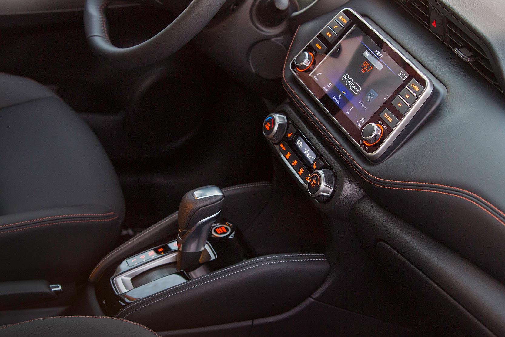 Photo Nissan Kicks-2018 Interieur / Exterieur année: 2018 Photo Nissan Kicks-2018 Interieur / Exterieur année: 2018