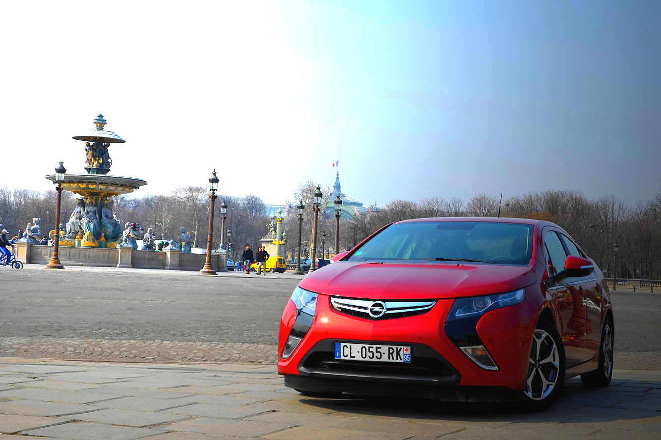 Image principale de l'actu: Essai opel ampera la voiture electrique sans stress 