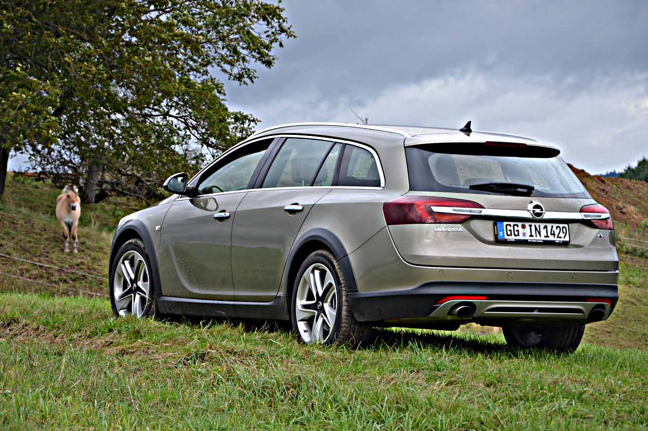 Opel Insignia Country Tourer