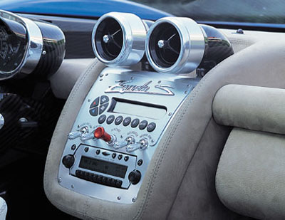 Interieur_Pagani-Zonda_45