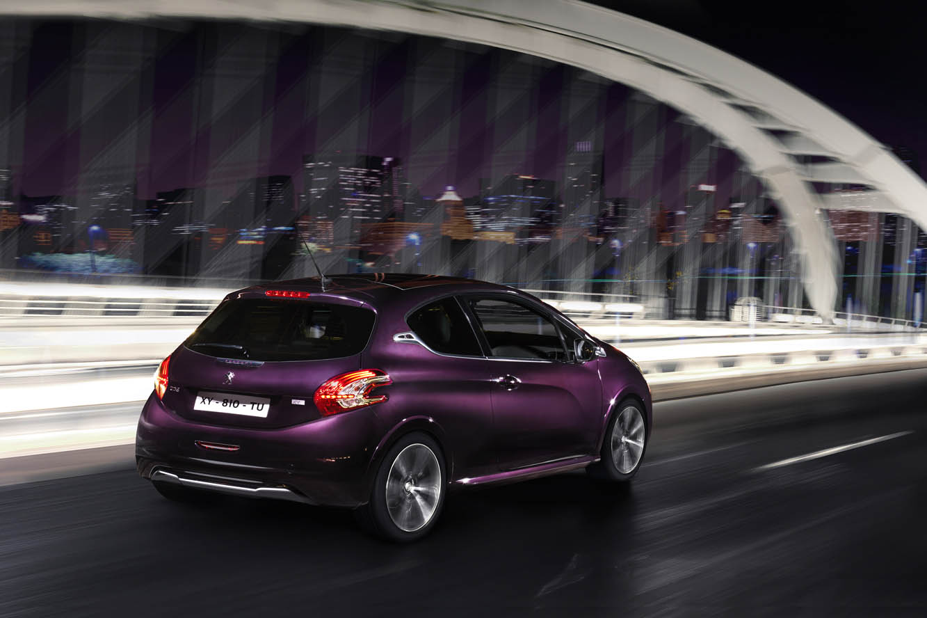 Image principale de l'actu: Album peugeot 208 xy 