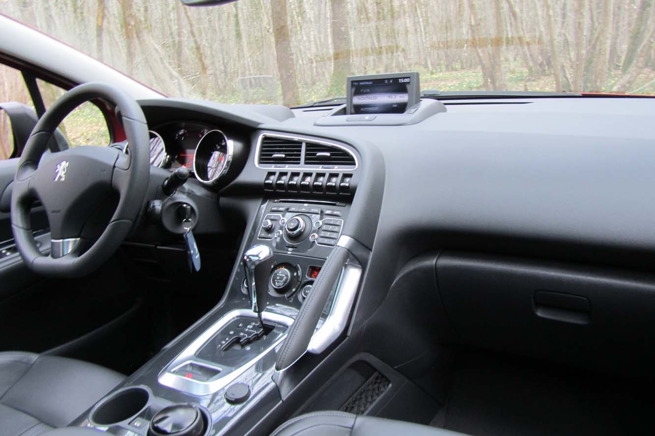 Photo Peugeot 3008 Hdi Premium Pack Interieur Exterieur Annee 11