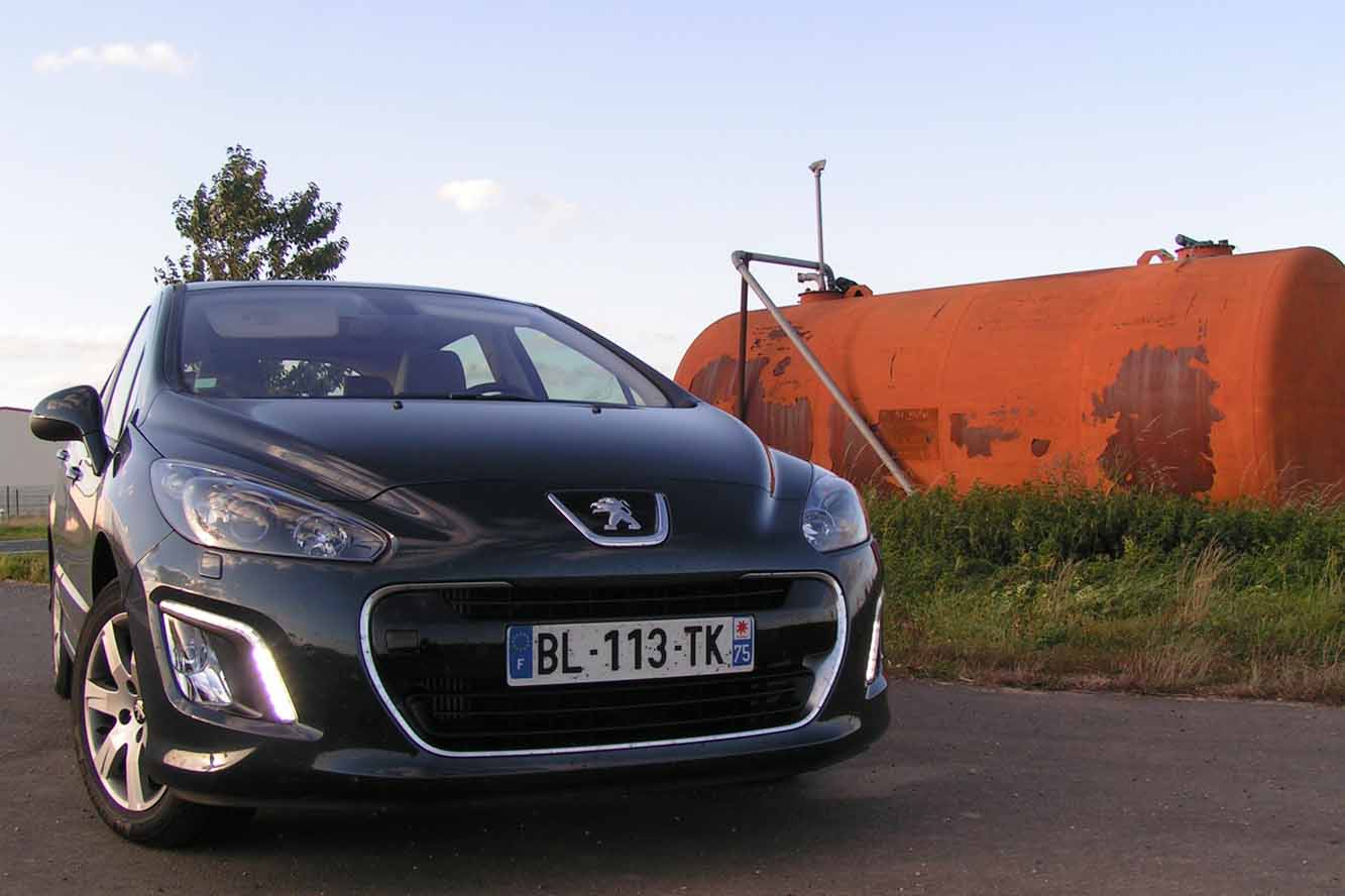 Image principale de l'actu: Nouvelles photos peugeot 308 e hdi allure 