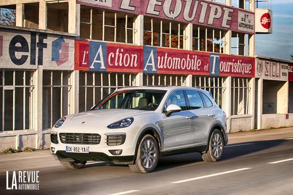 Image principale de l'actu: Essai porsche cayenne un hybride rechargeable plus que convaincant 