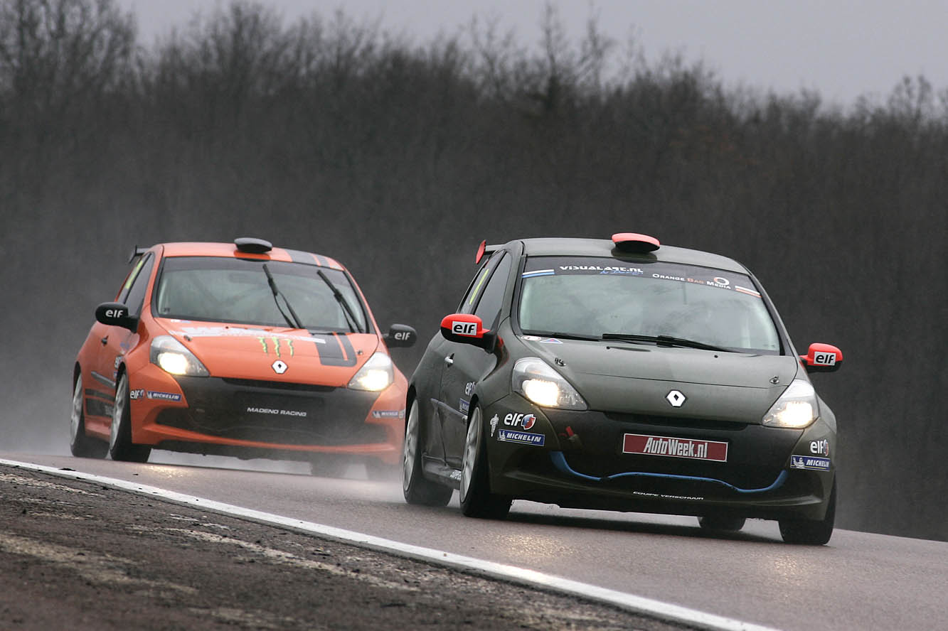 Image principale de l'actu: Images renault clio eurocup 