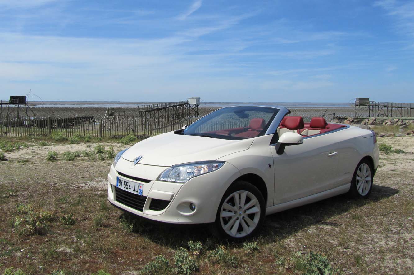 Image principale de l'actu: Nouvelles photos renault megane cc dci floride 