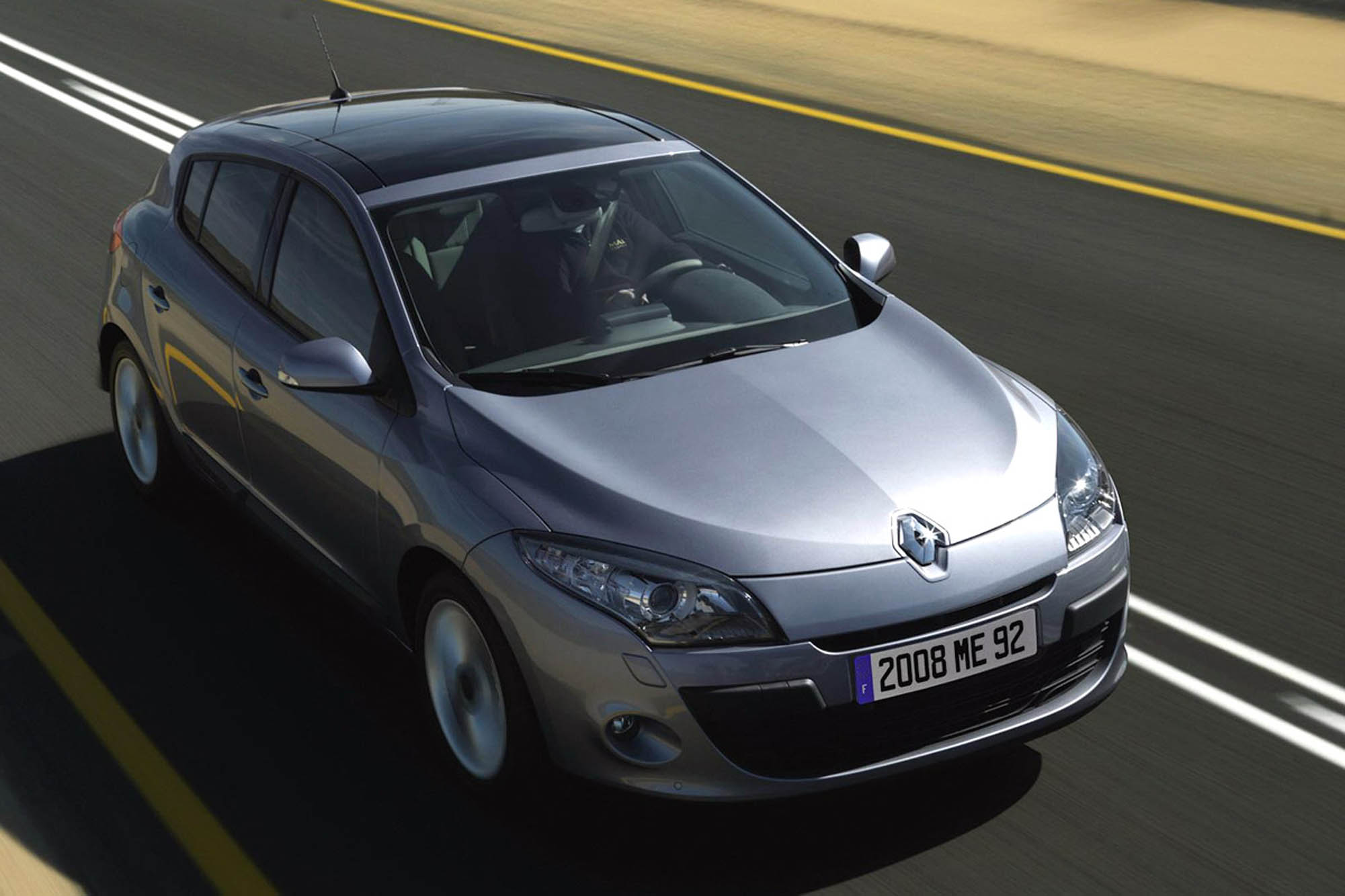 Image principale de l'actu: Galerie renault megane iii 