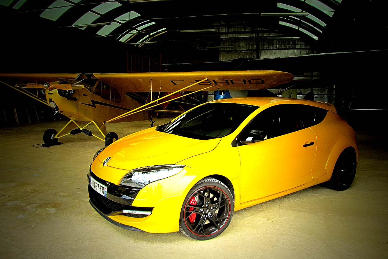 Image principale de l'actu: Essai renault megane rs 