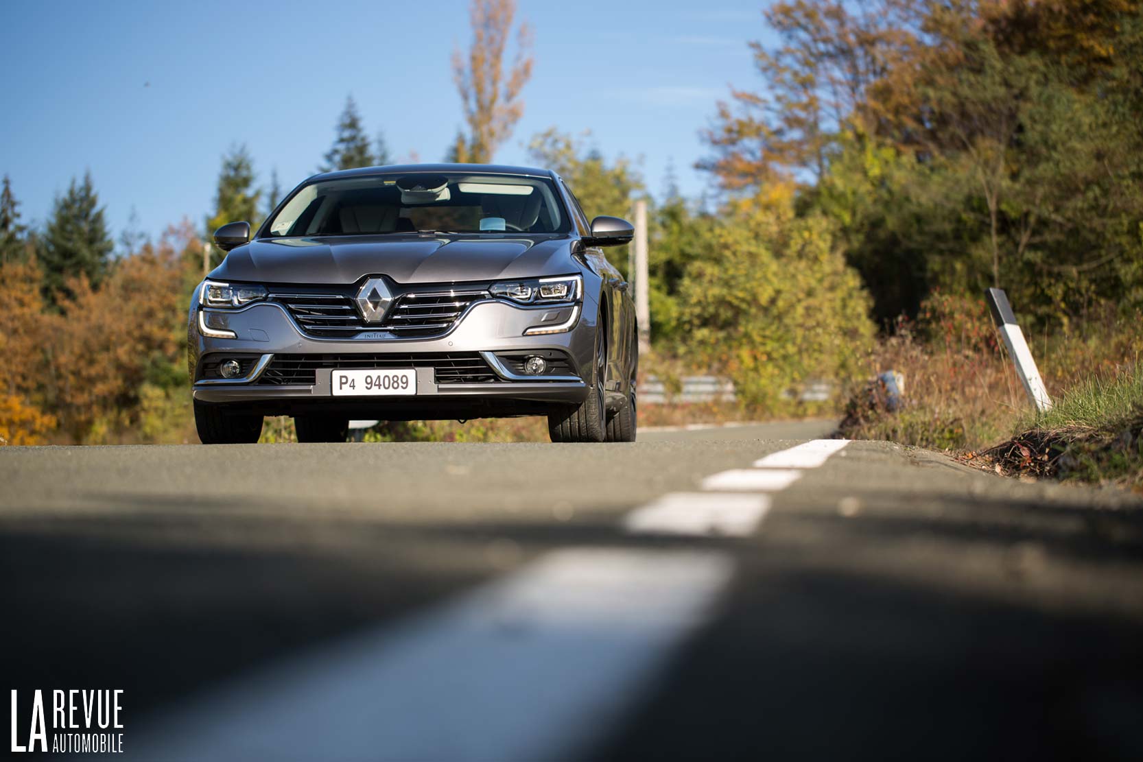 Image principale de l'actu: Essai Renault Talisman : Passat prends garde à toi !